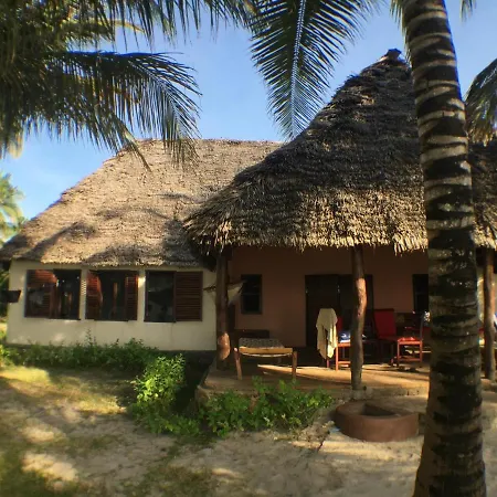 Embedodo Beach House, Ushongo Beach, Pangani Ushongo Mabaoni Buitenkant foto